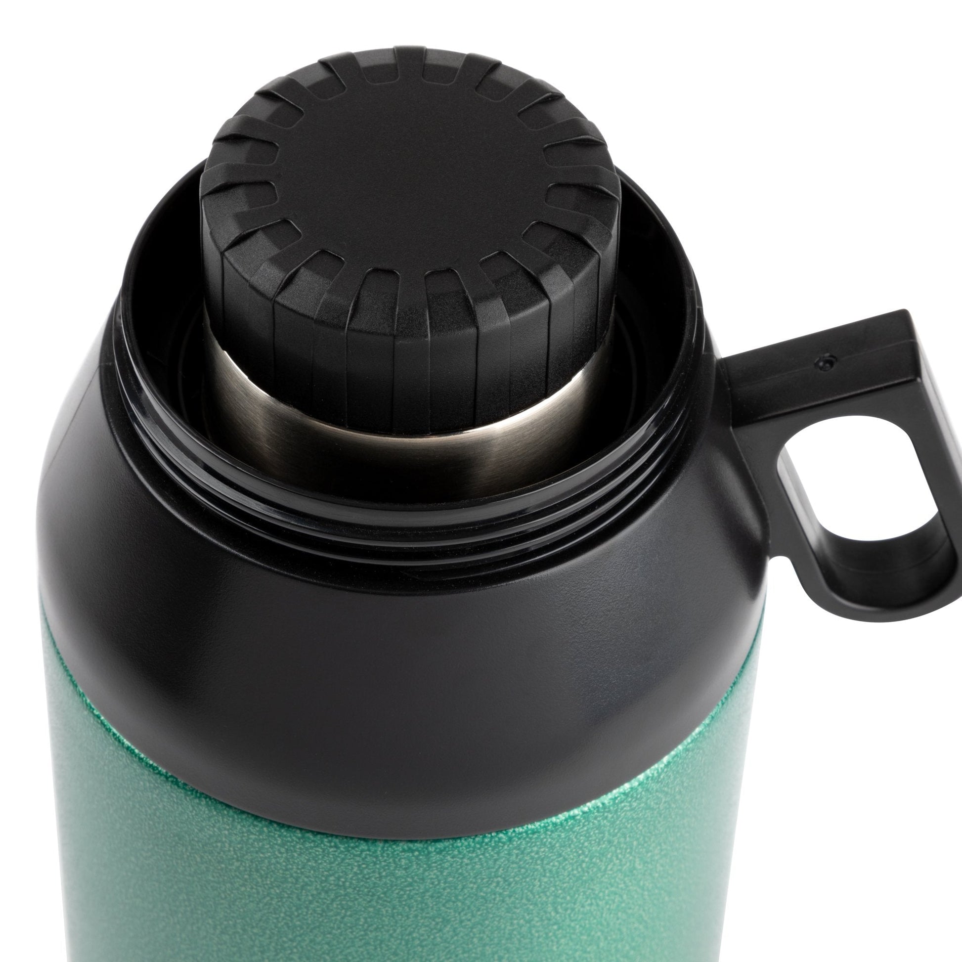 64-oz-stack-growler-z4 32700-WEB_05_ed806a7c-1846-4405-b69a-954d6244d645.jpg