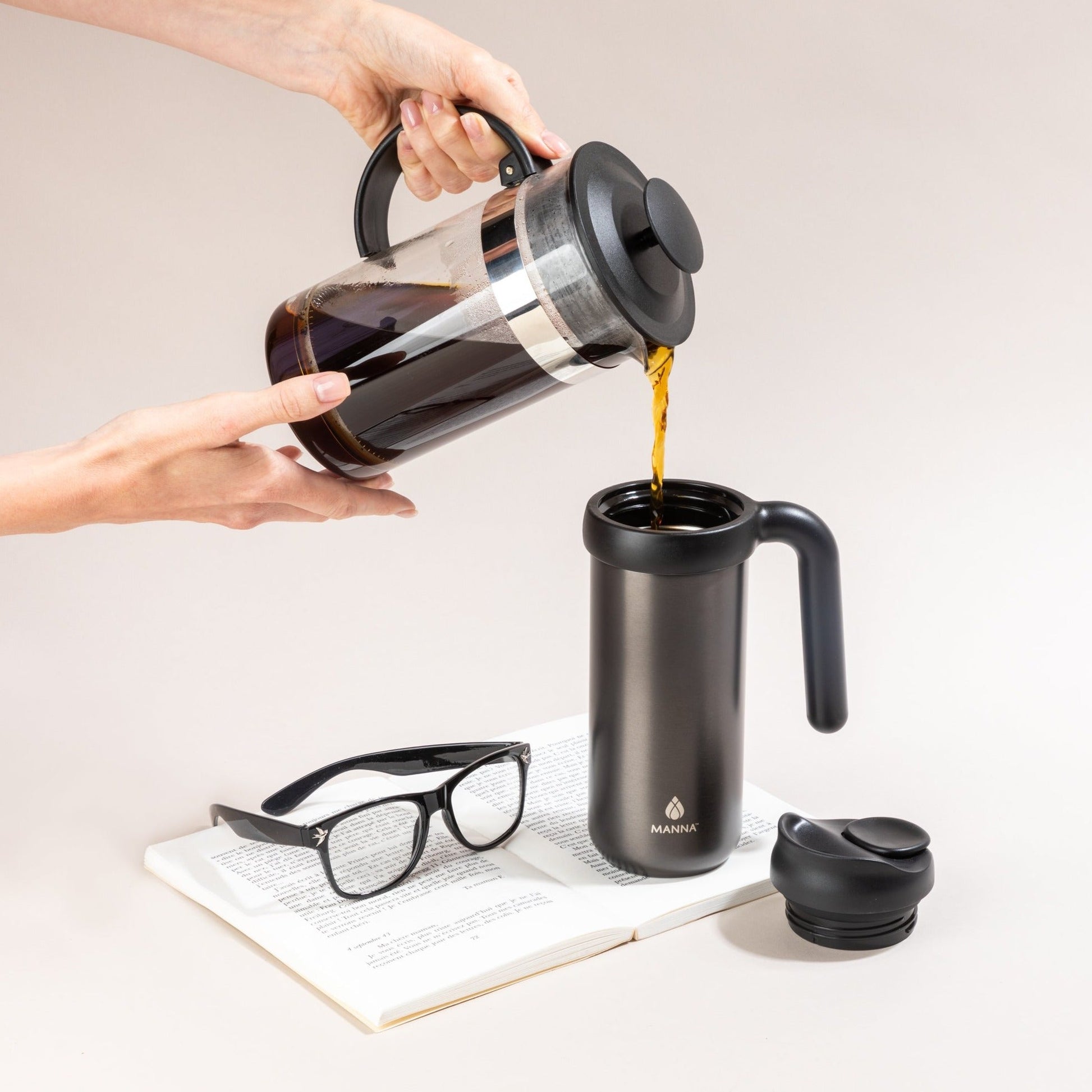 16-oz-mocha-travel-mug-q8 MAN_Website_Mocha_L_03.jpg